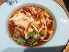 特色牛肉甩面-皇城坝小吃(科华成都王府井购物中心店)