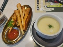 -西语炭烧牛排·西厨(滨湖万科里店)