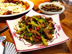 小炒黄牛肉-疆里疆外·和田烤肉·清真