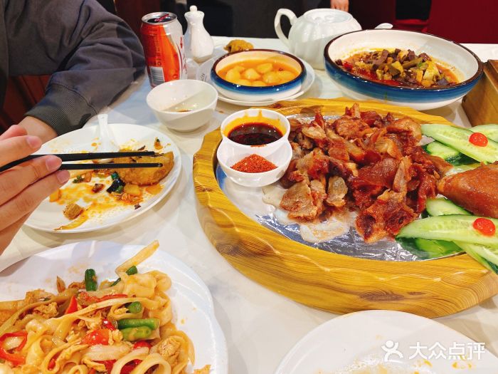 老爷庙风味美食府特色牛盖骨图片