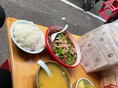 -朱大嘴肥肠血旺(福字街店)