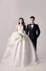 -罗马经典婚纱摄影·轻奢化定制