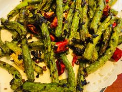 -魏铭鱼头捞饭(晋阳路店)