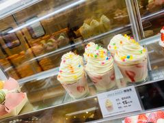 -格瑞思动物奶油生日蛋糕(园区永旺店)