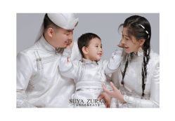 点击看大图 -苏雅影像蒙古婚纱摄影工作室