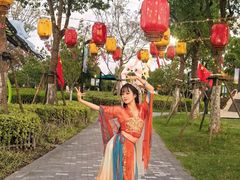 -季高兔窝窝亲子园(上海薰衣草公园店)