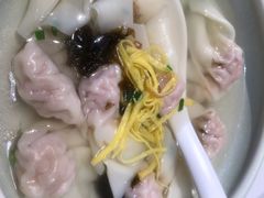招牌鲜虾小馄饨-苏小柳手作点心(控江旭辉分院)
