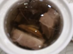五指毛桃炖排骨-轩记海鲜餐厅·四十五年老字号·经典粤菜(西区彩虹店)