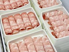 -来龍儿鲜切牛肉自助老火锅