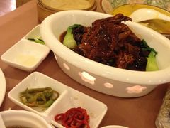 小枣煨肘子-乾园风尚五大道