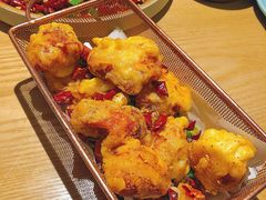 吃得慢就没的鸡翅中-苦尽酒馆·川菜(鼓楼店)