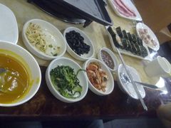 金枪鱼寿司-郑阿姨的家·이모네·韩料&烤肉(武川路店)