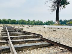 -唐山抗震纪念碑广场