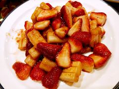 -闯关东东北农家菜(崂山石老人店)