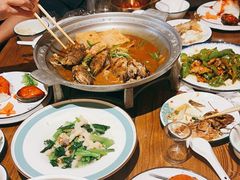 -东来菜馆•手抓海鲜家常菜•海鲜锅贴(鸽子窝店)