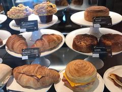 -星巴克(兰州中川机场T2出发店)