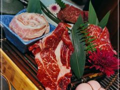 -铭牛烧肉·和牛海鲜自助(高新月牙湖店)