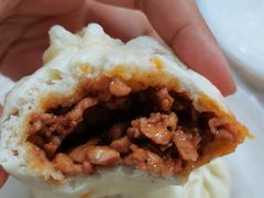 奥尔良鸡腿包-老陶包子铺(南大西南村店)