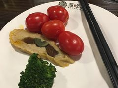 -海吃海喝海鲜烤肉餐厅