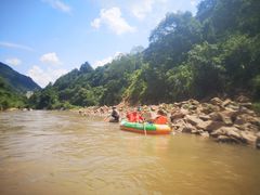 -古夜郎漂流景区