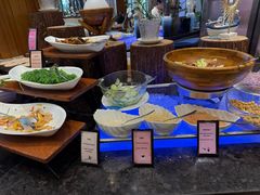 -亚龙湾希尔顿自助餐厅·海鲜·烧烤·沙滩BBQ·现场乐队