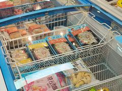 -好特卖HotMaxx(杭州滨江宝龙城店)