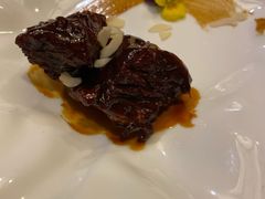 酱焗中式牛肋排-悦融琥珀·京鲁菜·海味珍品(西单店)