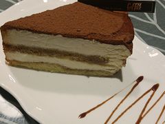 -咖啡人·融合餐厅(万达环宇店)