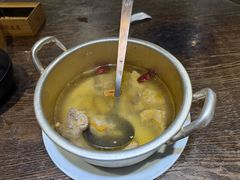 餐前鸡汤-魁盛居百年鲁菜馆(县西巷店)