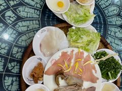 -桥香园云南过桥米线(金马碧鸡店)