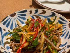 -纳鲁孜·新疆特色餐厅(上海悦荟广场店)