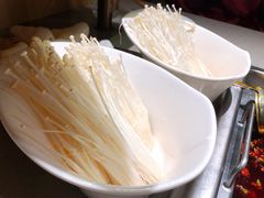 黄色金针菇-海底捞火锅(武胜路凯德广场店)