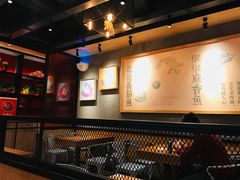 大堂-渝是乎酸菜鱼(龙旗购物中心店)