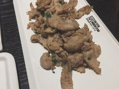 猪颈肉-HIHE Bistro·Oyster Bar(华熙live店)