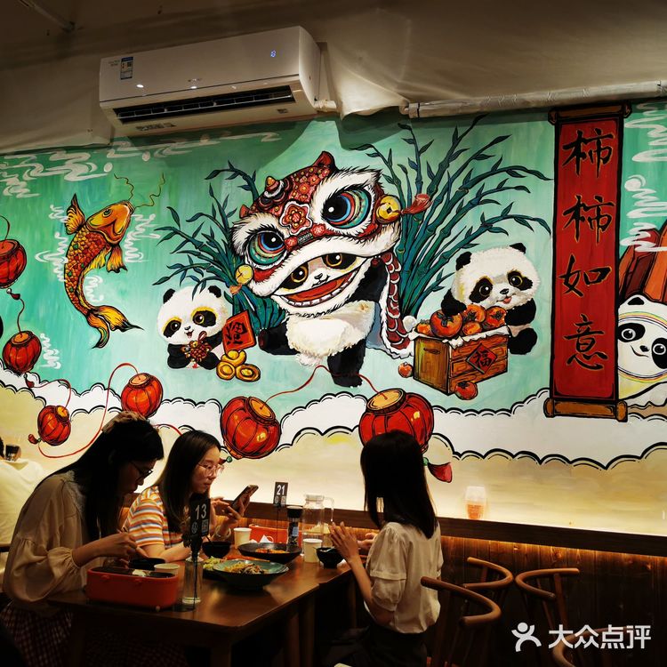 这家宽面好好吃，等了一小时值了