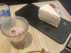 -必胜客(上海新南方商城PH店)