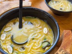 -桥香园过桥米线(国贸店)