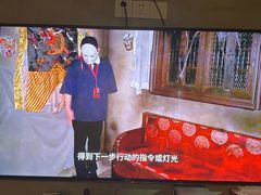 -荒岛实景沉浸密室(江汉路1店)