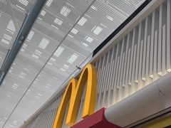 -麦当劳(深圳北站B2检票口楼上)