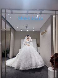 -GRACE KELLY婚纱与礼服(北京店)