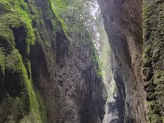-龙水峡地缝景区