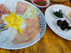 -桥香园过桥米线(国贸店)