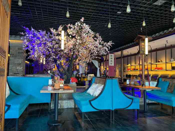 逐鹿茶楼(望京店)-"位置在凯德mall附近,地下停车场很宽敞.