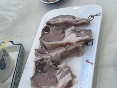 东乡手抓羊肉-尕西木老春台东乡手抓美食