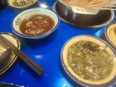 -马路边边串串香(双井直营店)