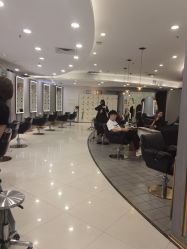 -八佰伴8008星级形象店
