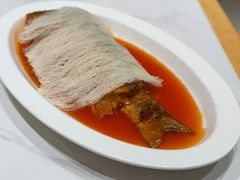鲤鱼焙面-梅利汴京烤鸭•开封豫菜地标店(晋安路店)