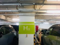-兴业太古汇·停车场