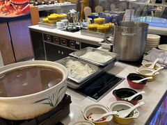 -飨食汇全日制餐厅·昆山皇冠假日酒店(九方店)