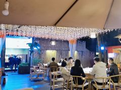 -二荆条·蜀鲜汇城市森林火锅